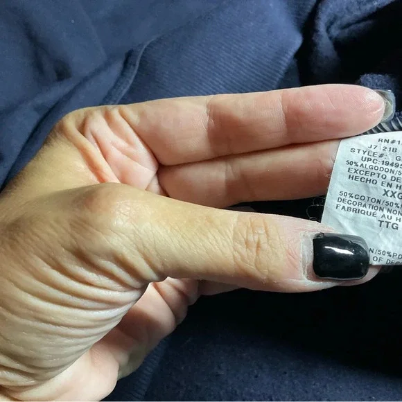 Men’s 2XL navy blue Champion sweatshirt - Picture 6 of 7